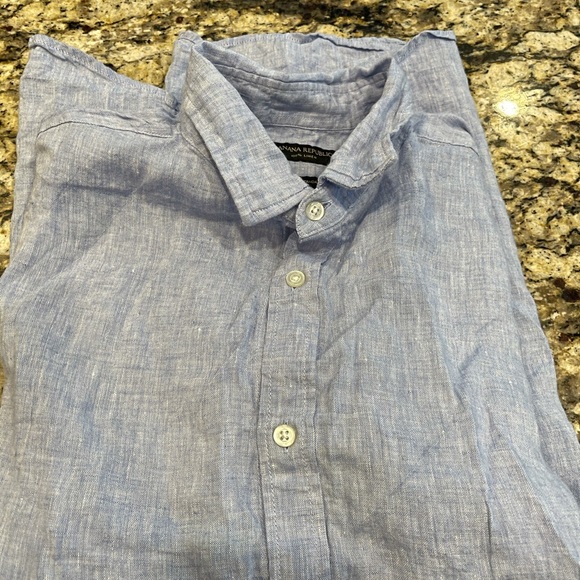 Men’s banana republic linen short sleeve button